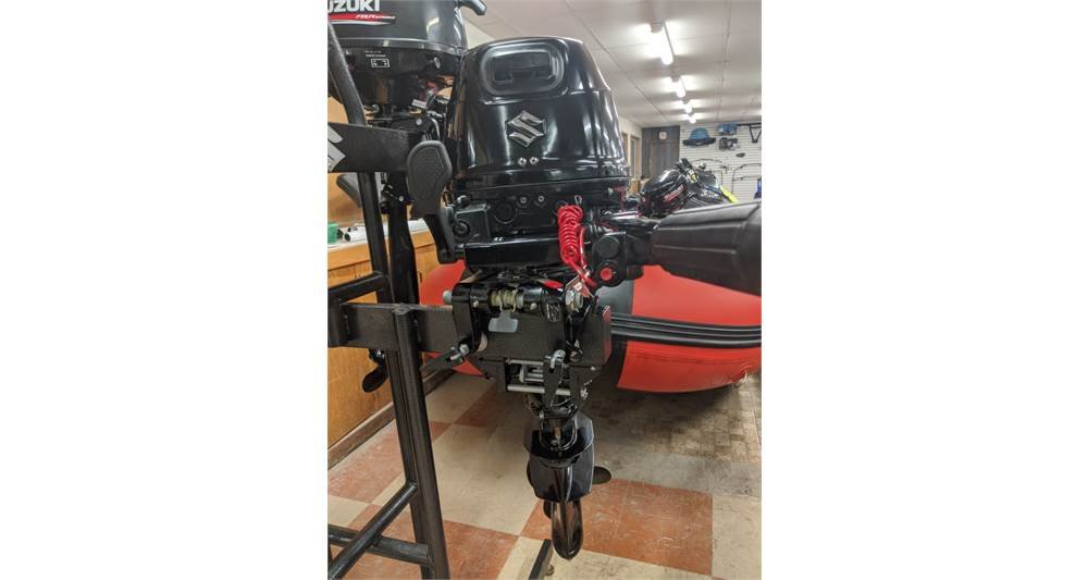 2022 Suzuki 15 HP 20/21 Inch Outboard Motor - Image 4