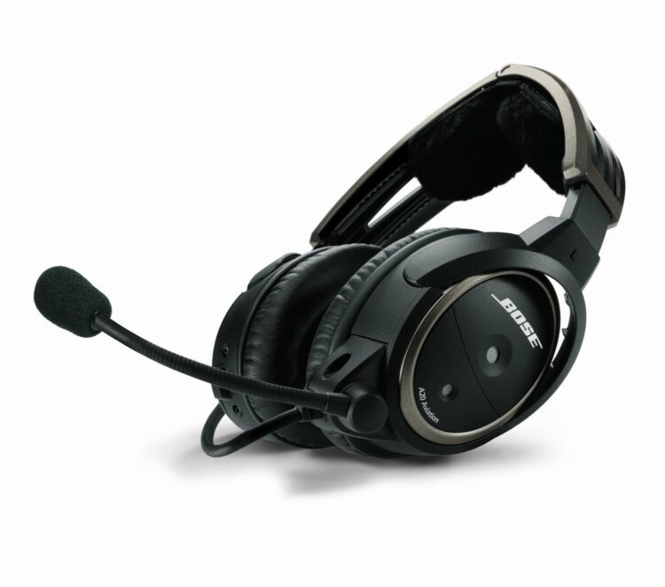 Bose A20 Aviation Headset (no Bluetooth) - Image 3