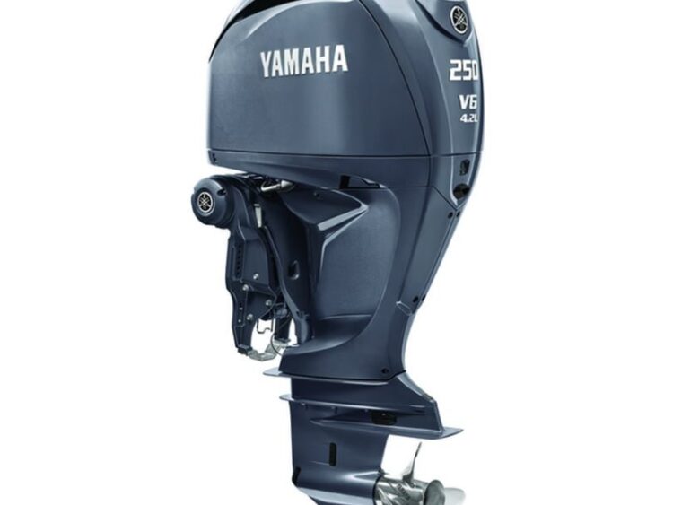 Yamaha Outboards 250HP F250XCB
