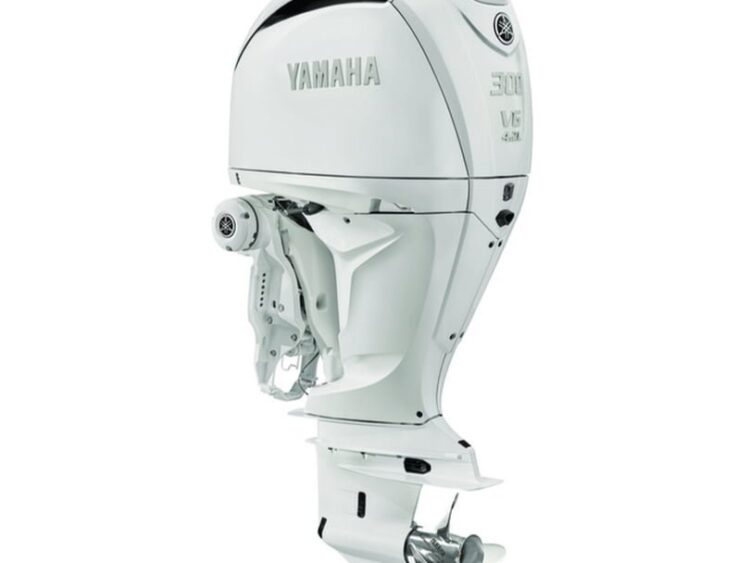 Yamaha Outboards 300HP F300XCB2