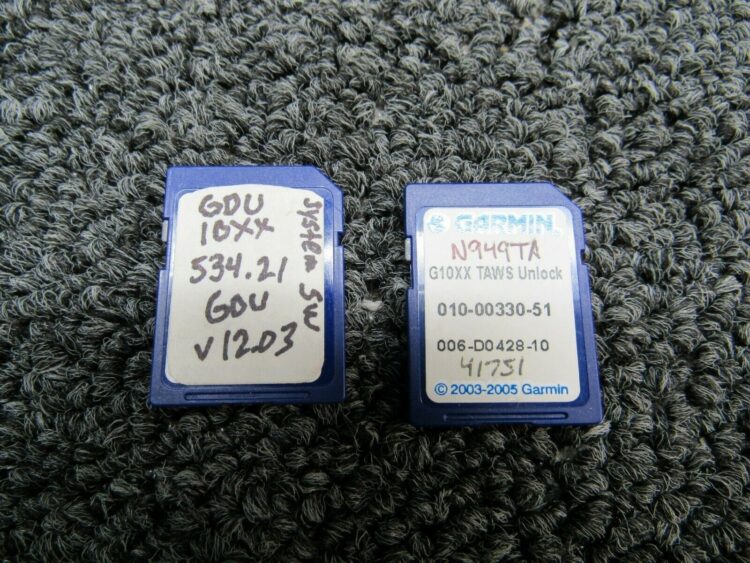 Garmin GDU-1042 Multifunction Display with Data Cards(14-28V) - Image 2