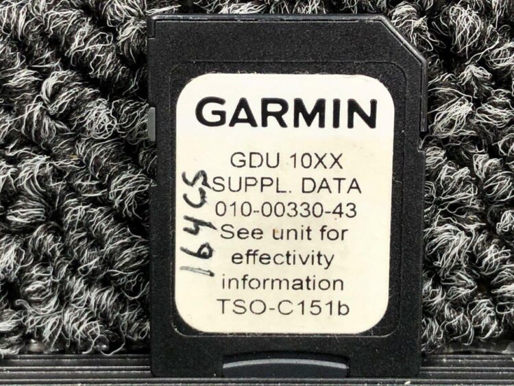Garmin GDU 1044B Display Unit W/ Card (14-28V) - Image 2