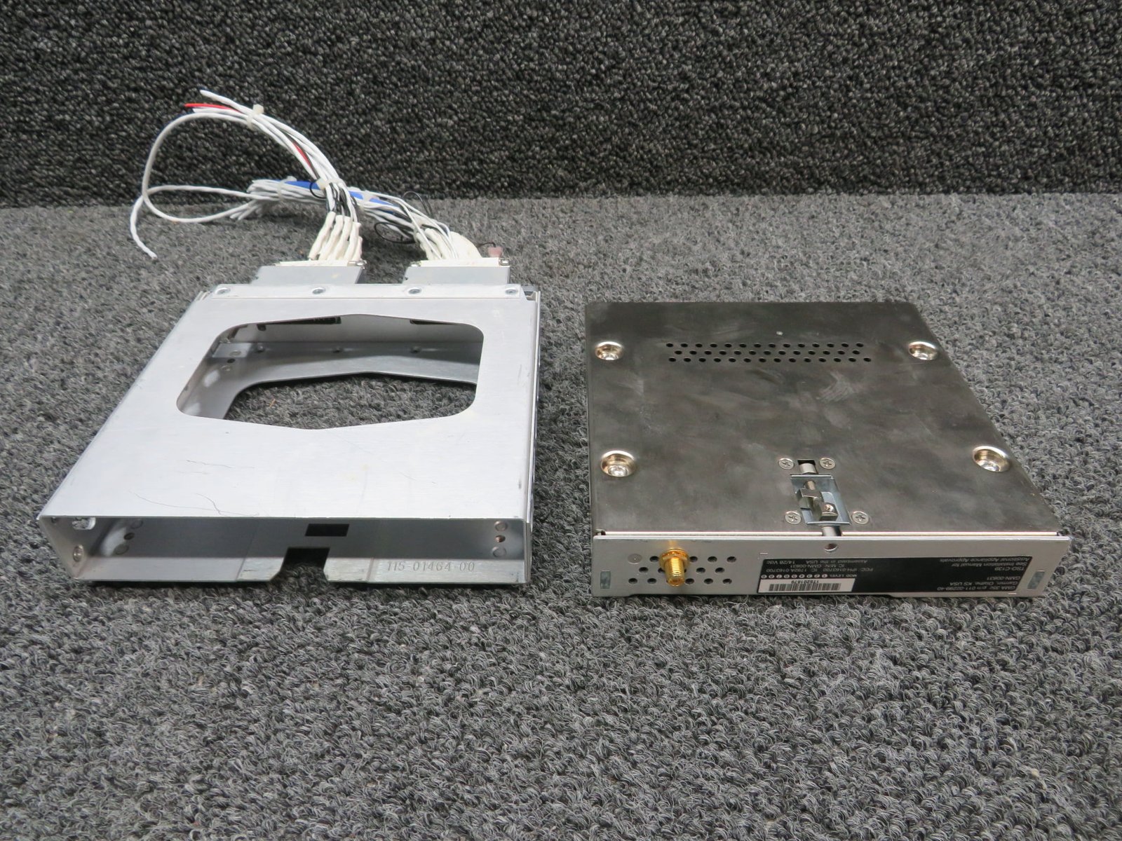 Garmin GMA-35C Remote Mount Audio Selector Unit w Tray (14 or 28V) - Image 2