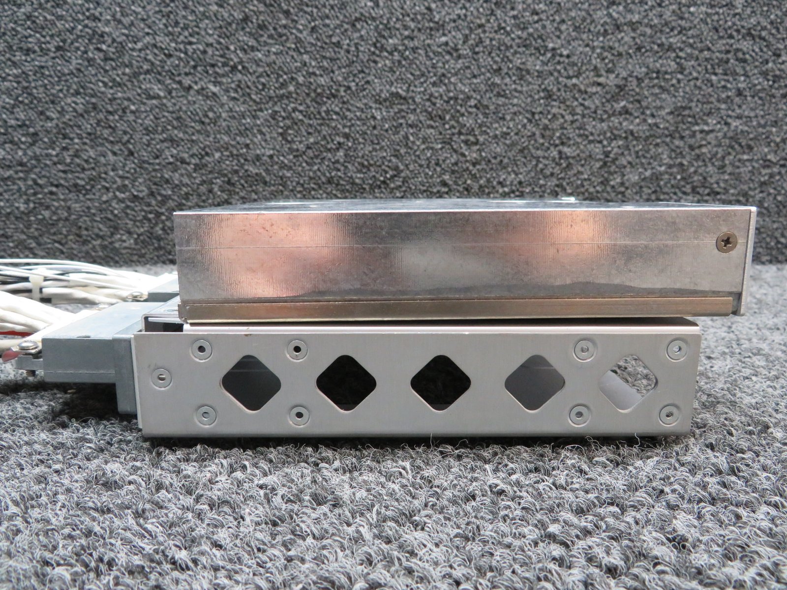 Garmin GMA-35C Remote Mount Audio Selector Unit w Tray (14 or 28V) - Image 3