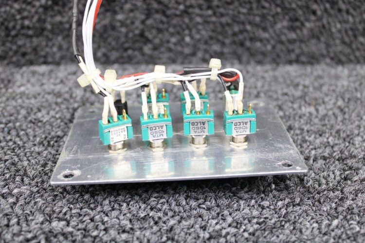 Garmin GTS-800 Switch Panel Assembly - Image 3