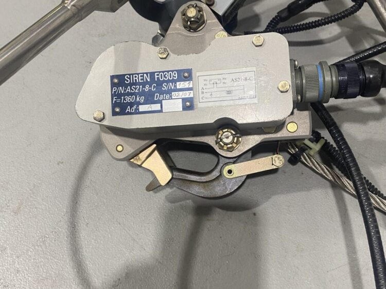 Helicopters Cargo Hook EC 120