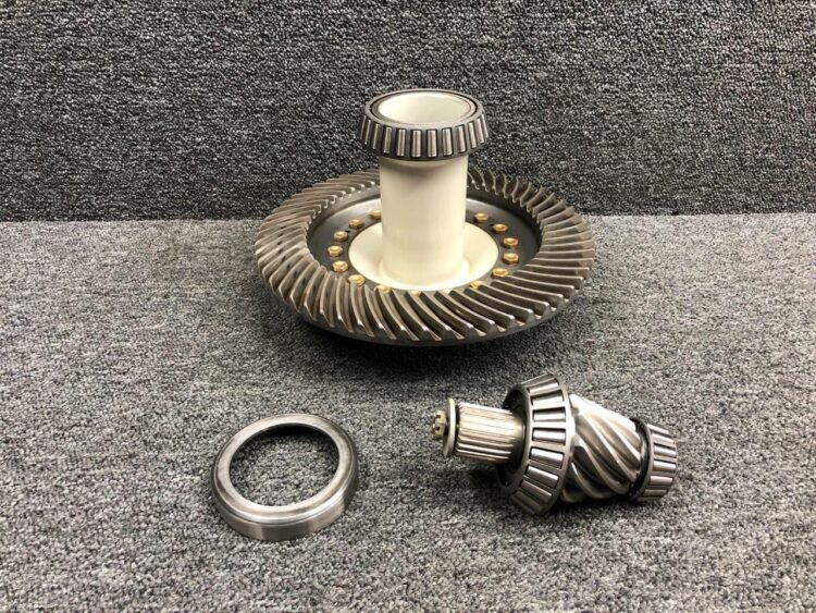 R44II Internal Main-Rotor Gear (C146-3-M Robinson)