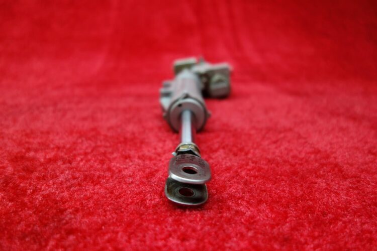 R44 Hydraulic Servo For Robinson Helicopter - Image 10