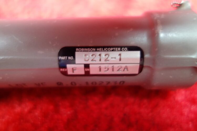 R44 Hydraulic Servo For Robinson Helicopter - Image 4