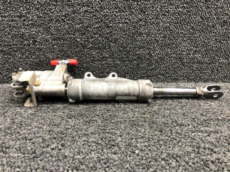 Robinson R44 Hydraulic Servo (D212-1)