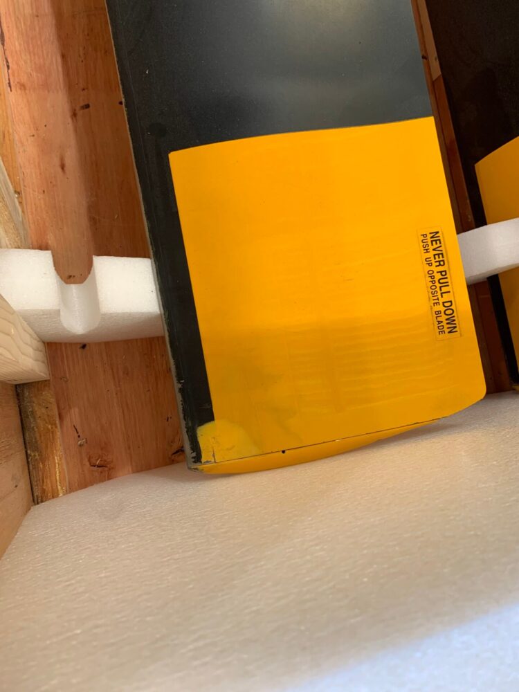 Used R66 main rotor blades! F016-2 - Image 2
